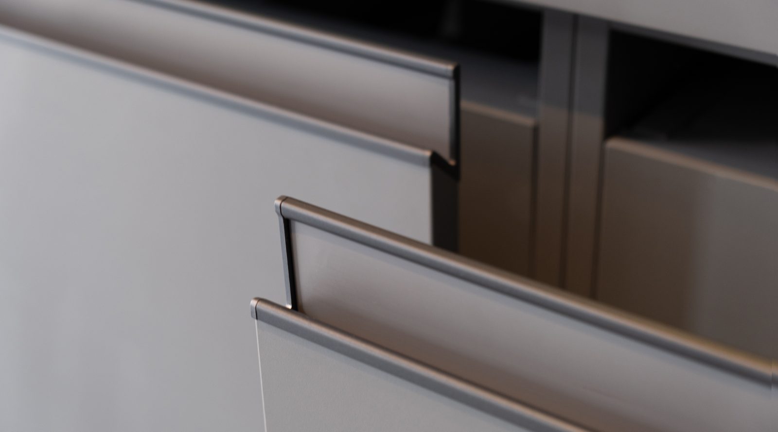 Como Escolher o Perfil de Alumínio Ideal para Cada Tipo de Móvel